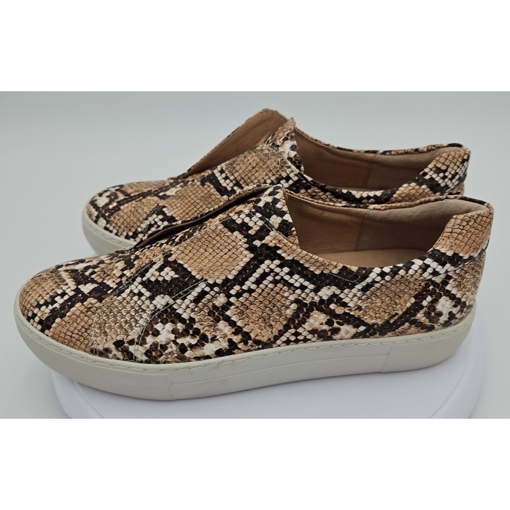 J/Slides Heidi NWOB Slip-On Round Toe Platform Sneaker Python Snake Print Sz W/9 - Picture 3 of 16